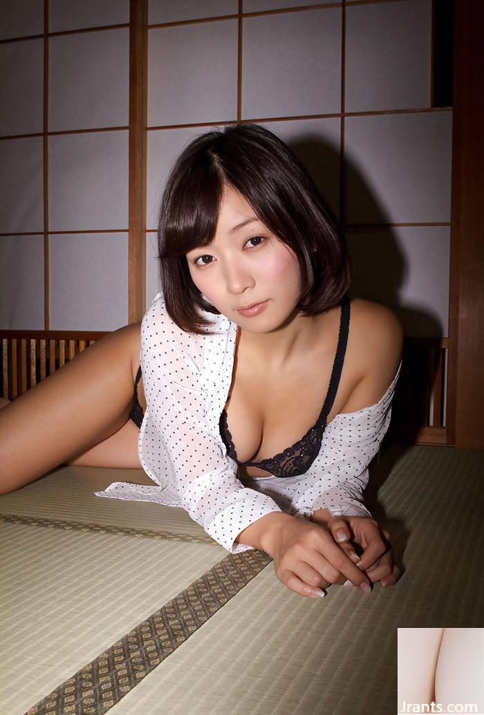 Chica japonesa caliente(99P)