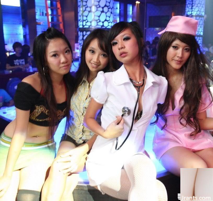 La bombasse de discothèque la plus populaire de Taipei (19P)