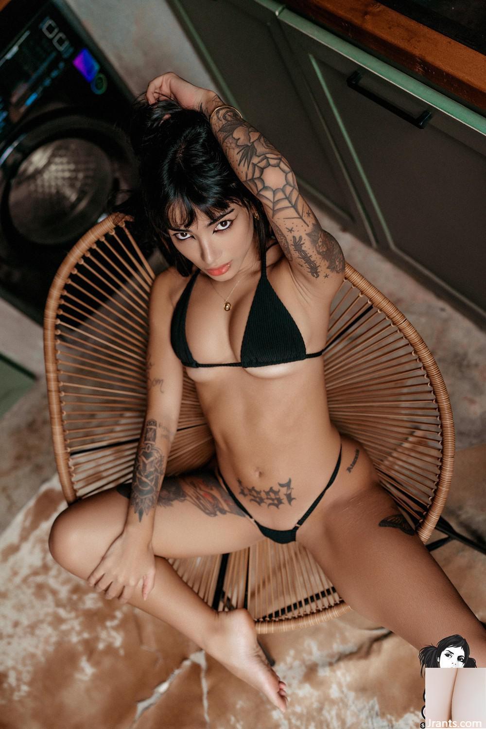 Suicide Girls) 12 ژوئیه 2024-Malelly-Secret Garden (56P)