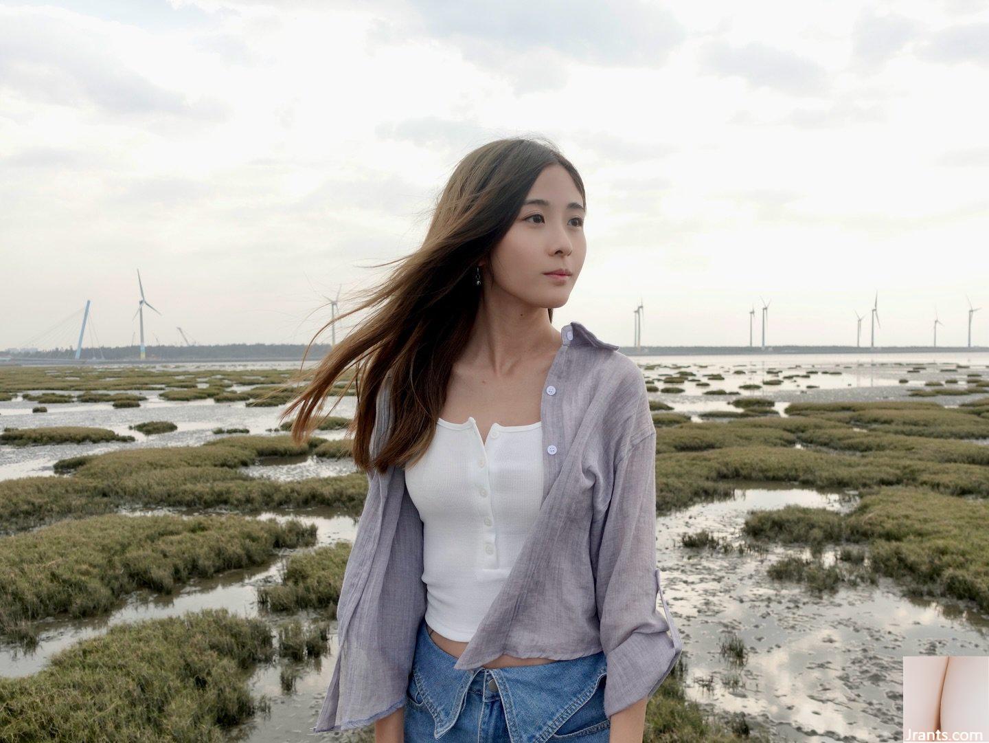 christinetinevon (femme mariée Ding Ding), une icône de la mode qui montre sa silhouette ultime