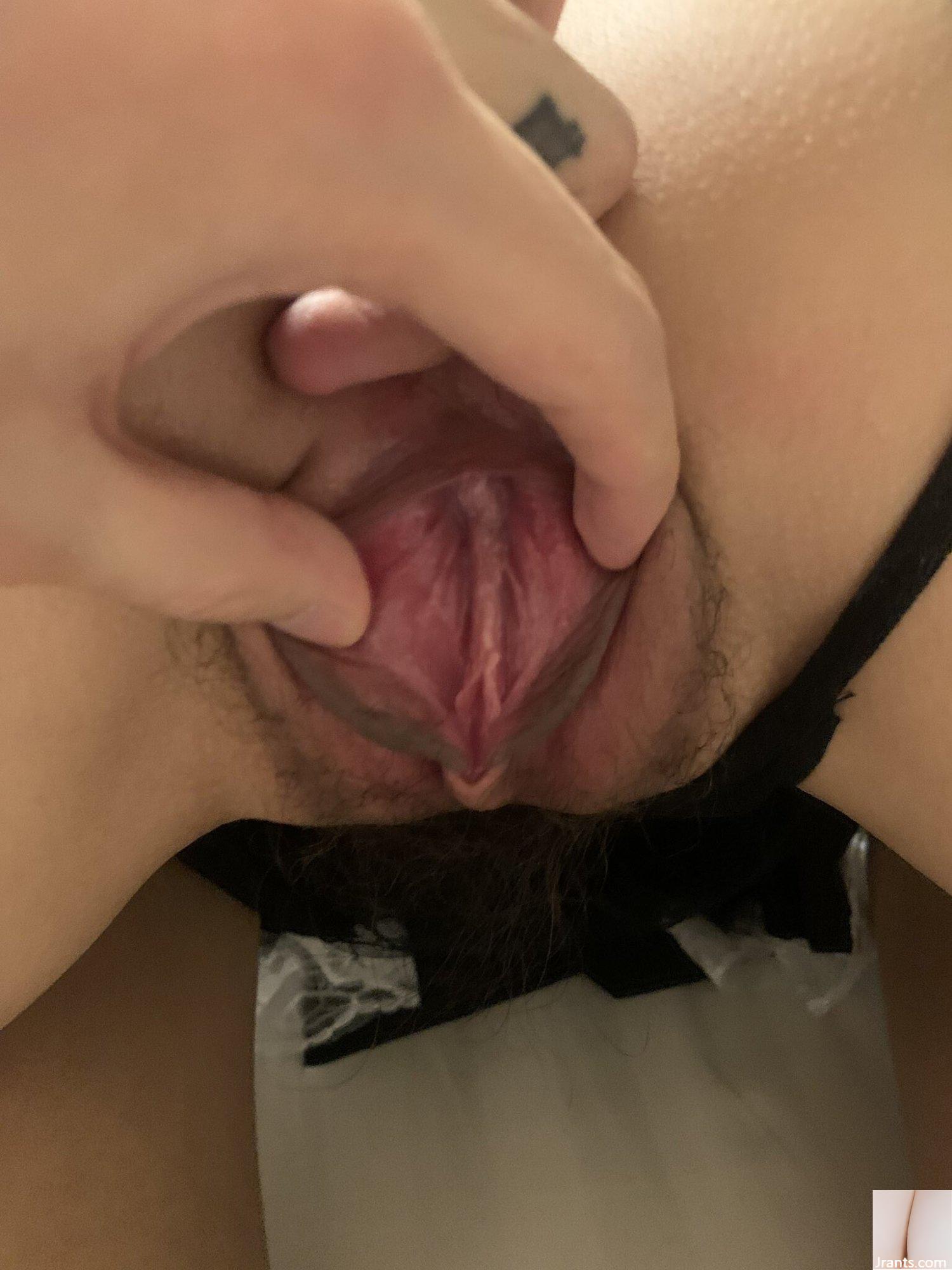 Kontrast Hotwife