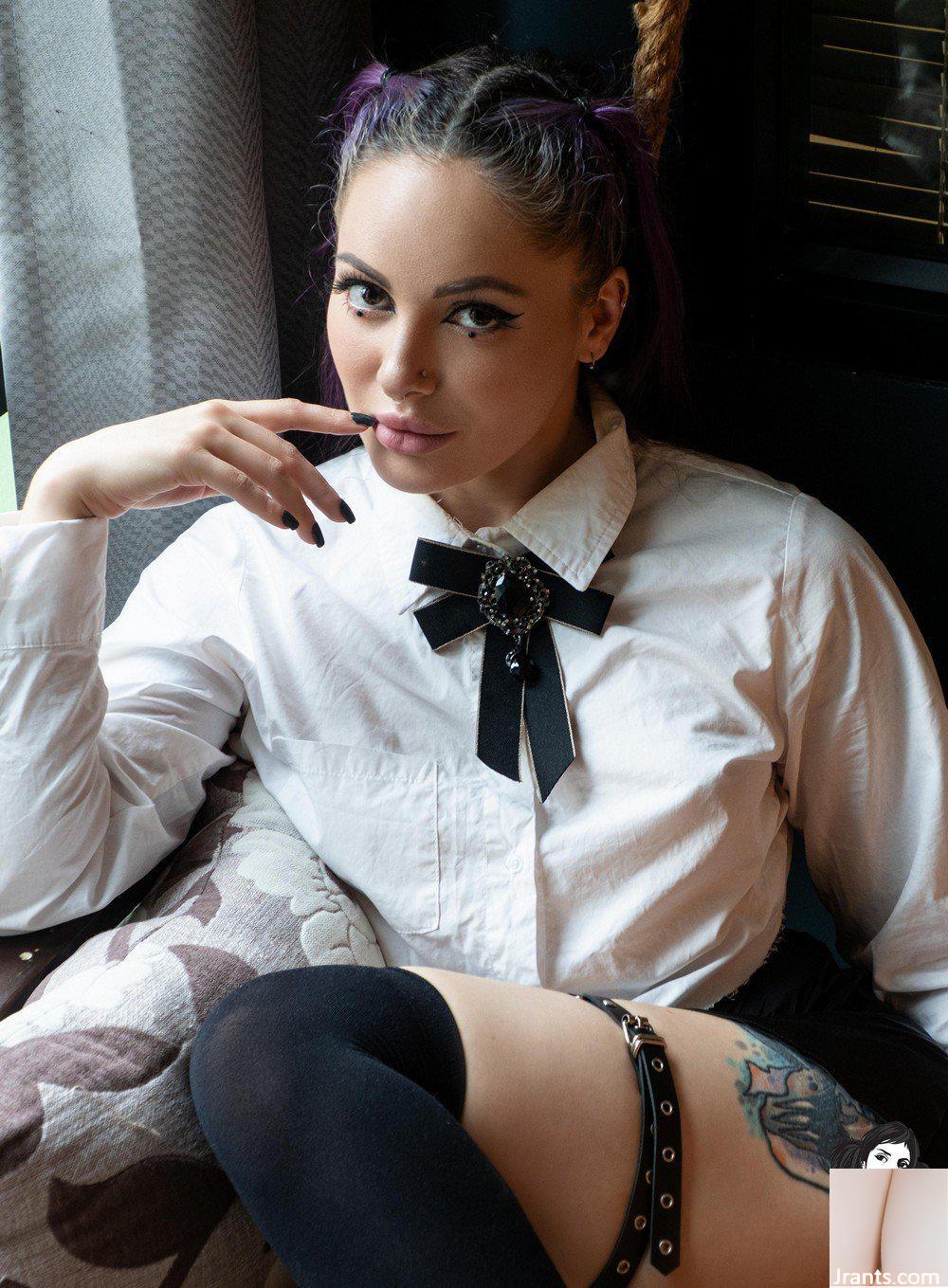 (Suicide Girls) 01 septembre 2024 – Vitadeam – Sassy (54P)