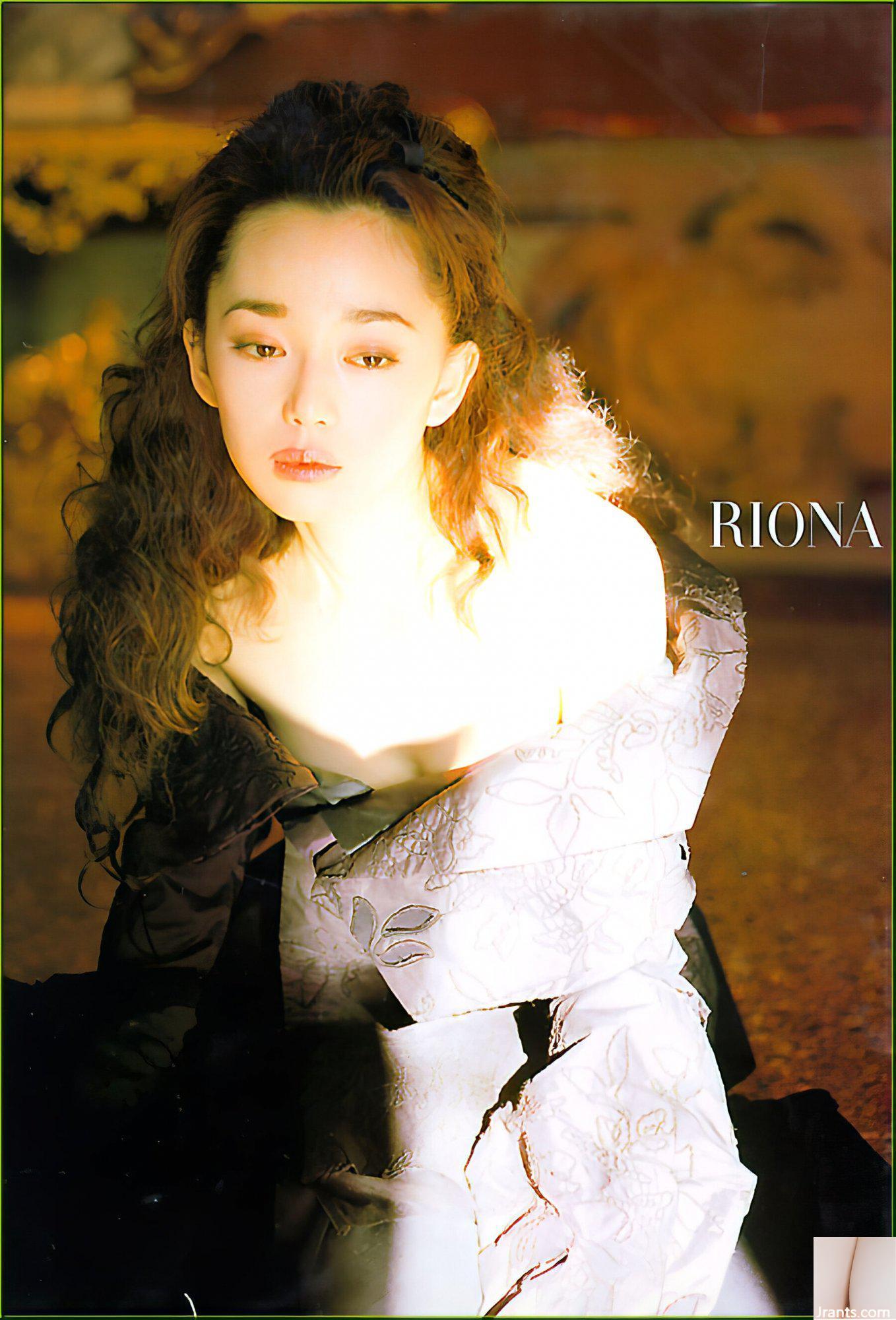 Riona Hazuki (Riona Hazuki) (Photo) 《RIONA》(Bunkasha) (116P)