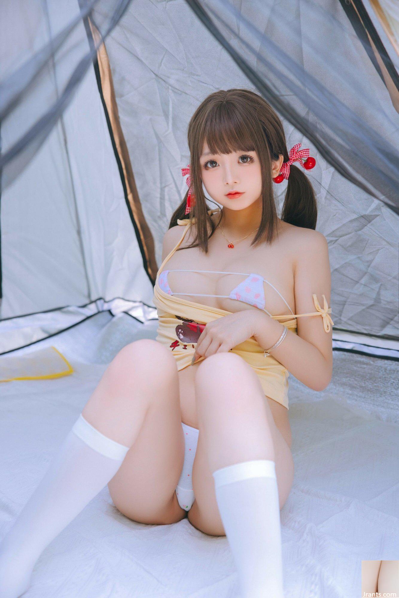 (Colección en línea) Exclusivo VIP «Picnic Day 1» de Welfare Girl Hinako (100P)