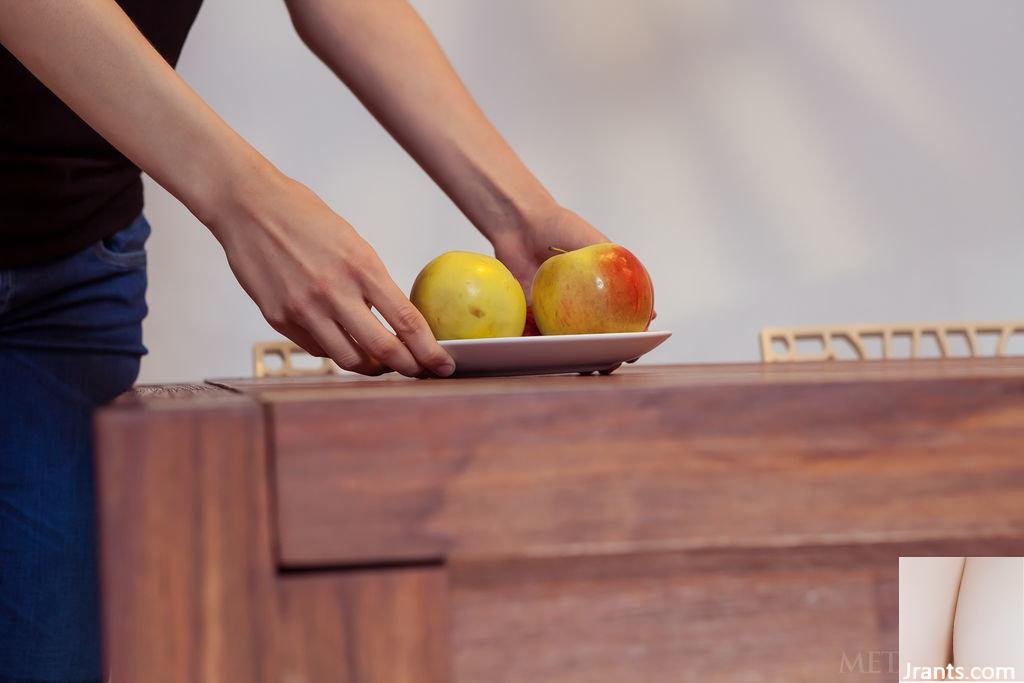 Vous avez déjà préparé l&#39;assiette de fruits si vite Bretona (129P)