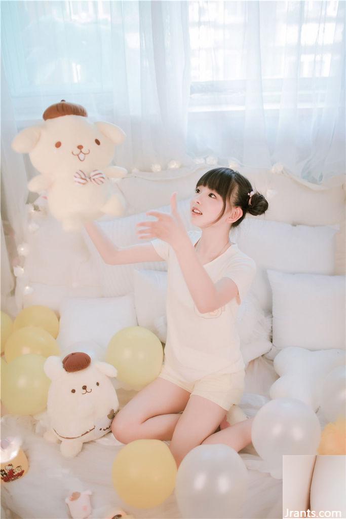 (Collection en ligne) Sakura-chan w – Robe Organ (12P)