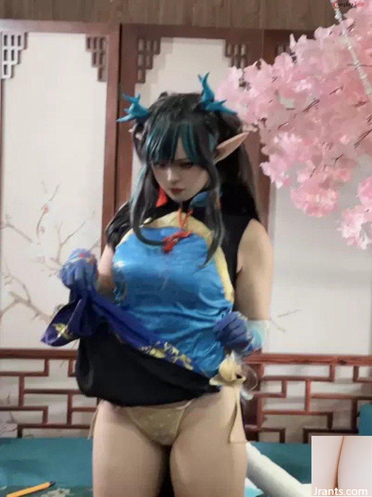 Aya ကို Aya နှင့် 小和蜜丝– Nian and Dusk Chinese Dress (199P) မှ ရှာဖွေတွေ့ရှိခဲ့သည်