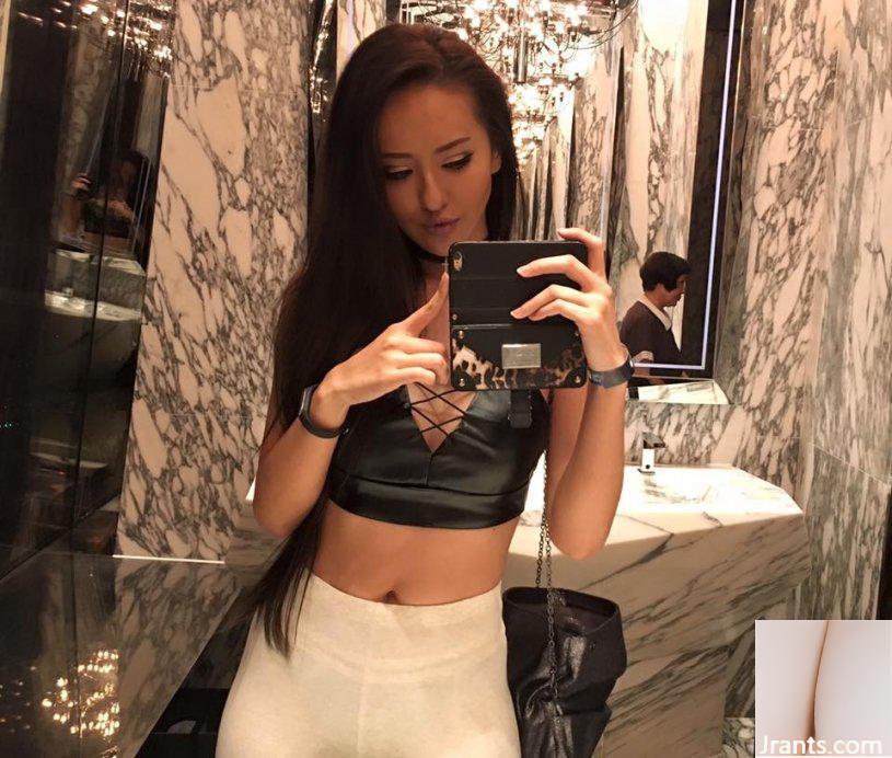 Mantan model seksi berkulit hitam dan seksi ~ Qiangqiang (Lin Jialing) ~ telanjang bulat di ranjang hotel Hong Kong, tubuh cantik dan super menarik (47P