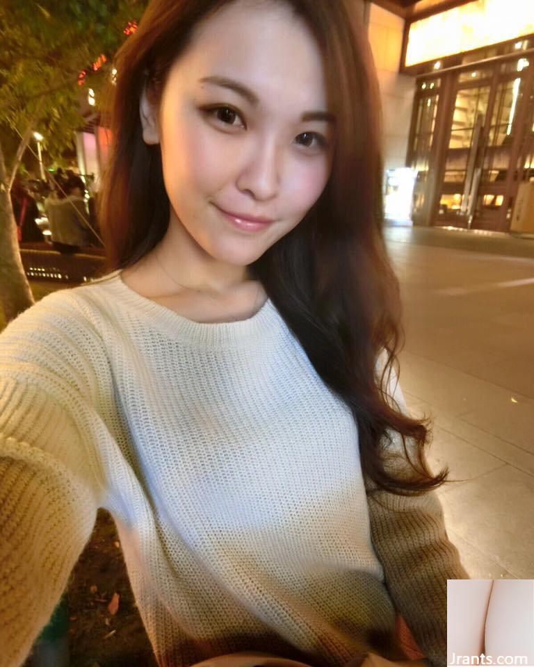 Perawat cantik~Feifei~ memamerkan pinggang seksinya dengan jeans ultra-pendek