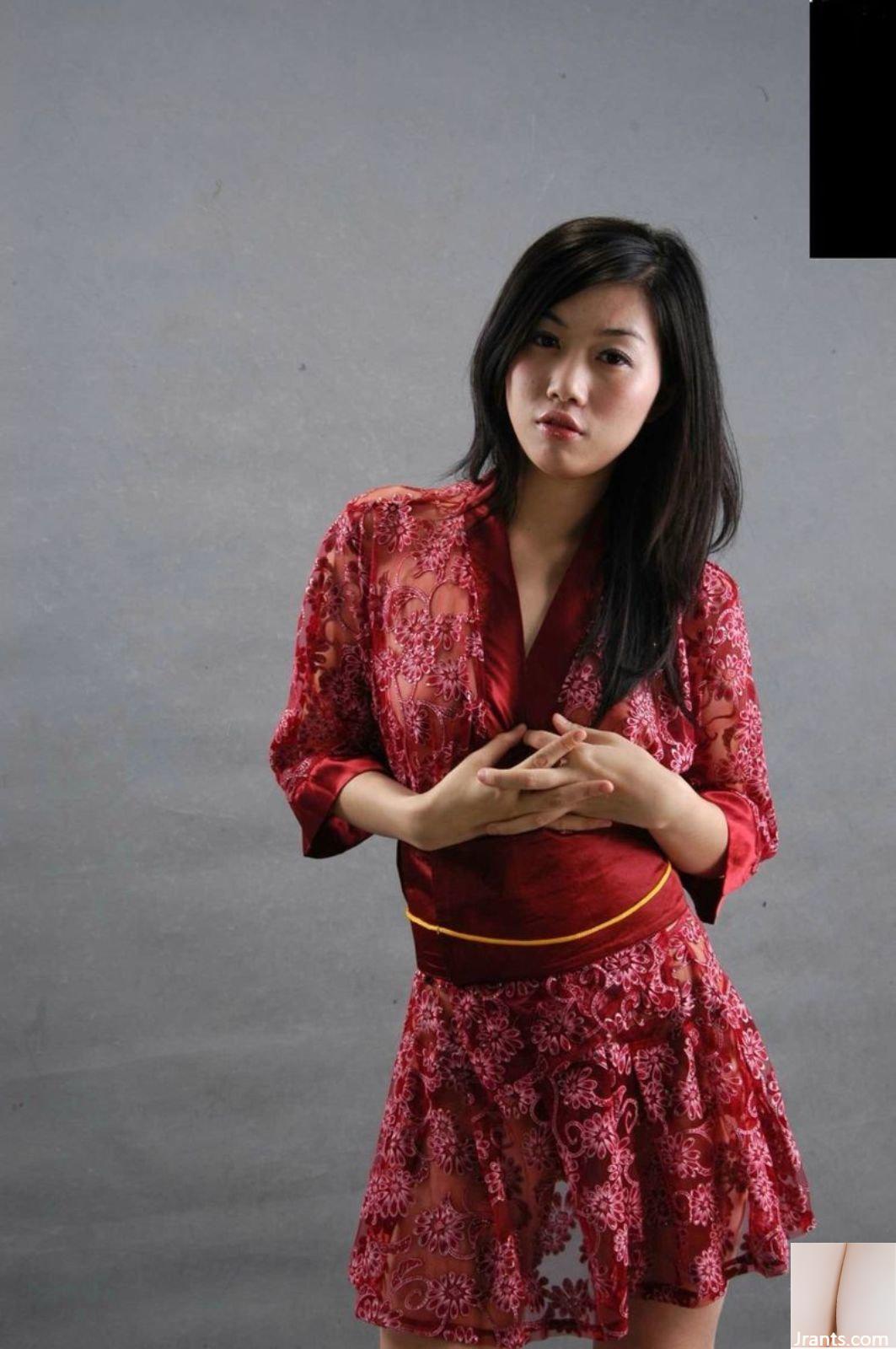 Privates Fotoshooting des chinesischen Models Anfei (142P)