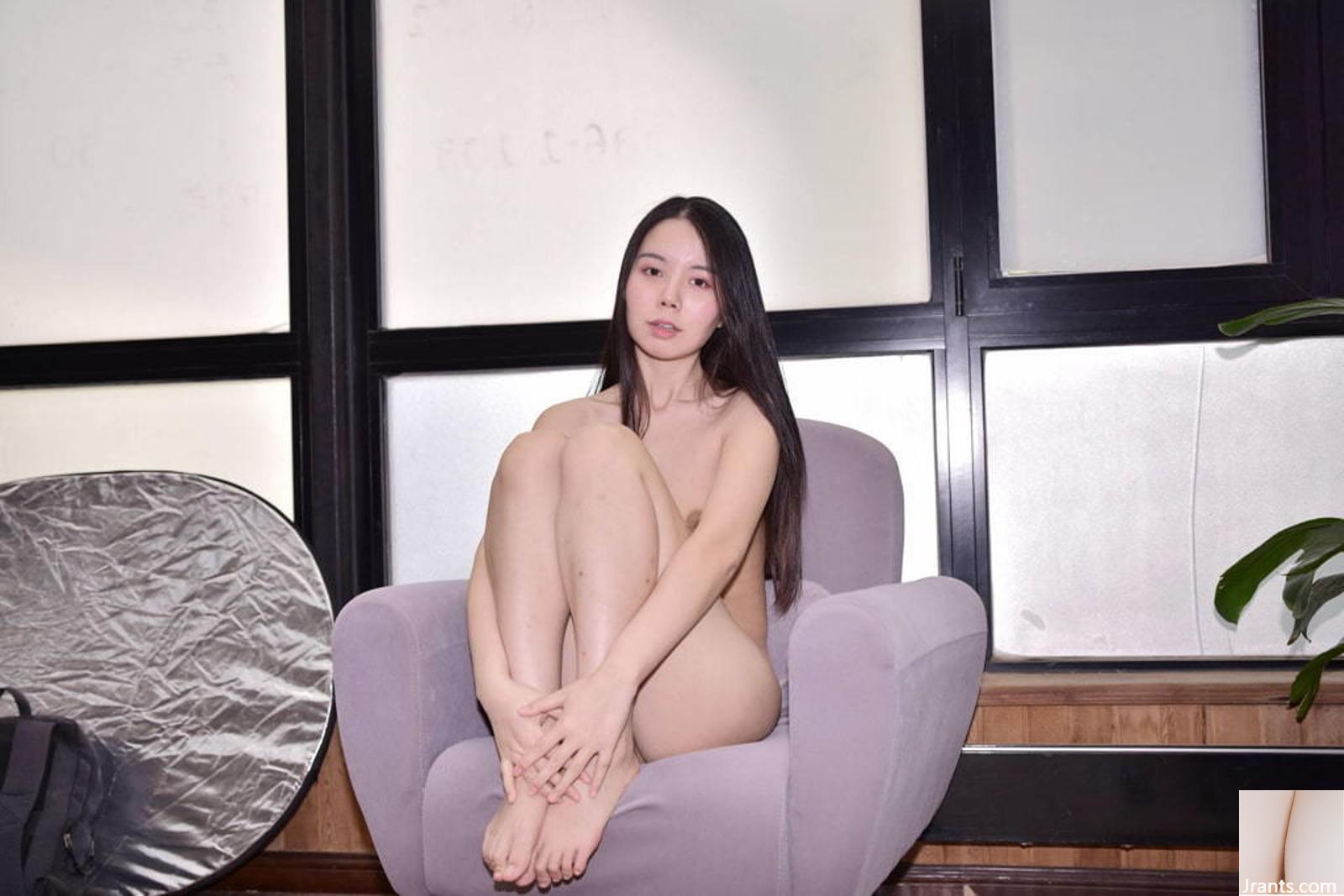 Privater Fotoset mit süßem Körper eines chinesischen Models-03 (110P)