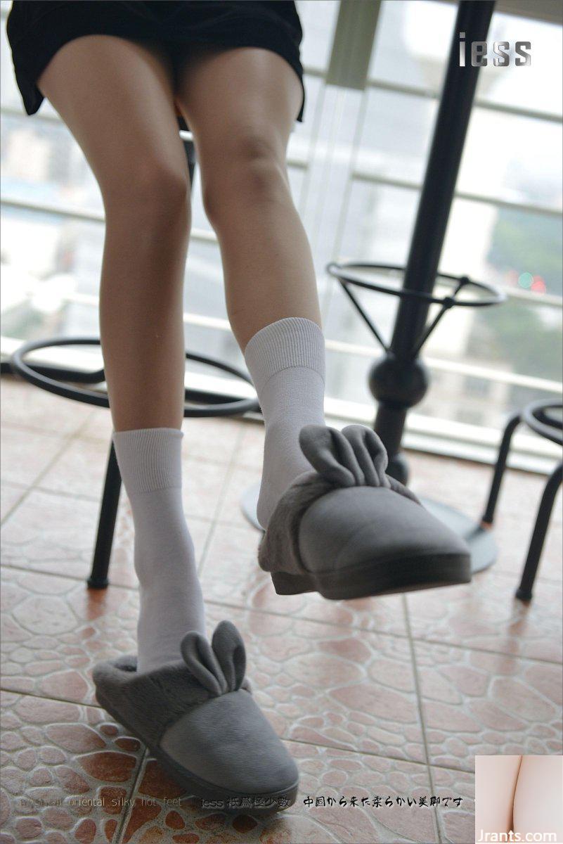 (IESS) Les chaussettes en coton Xiaoxiao sont les deuxièmes meilleures au monde (99P)