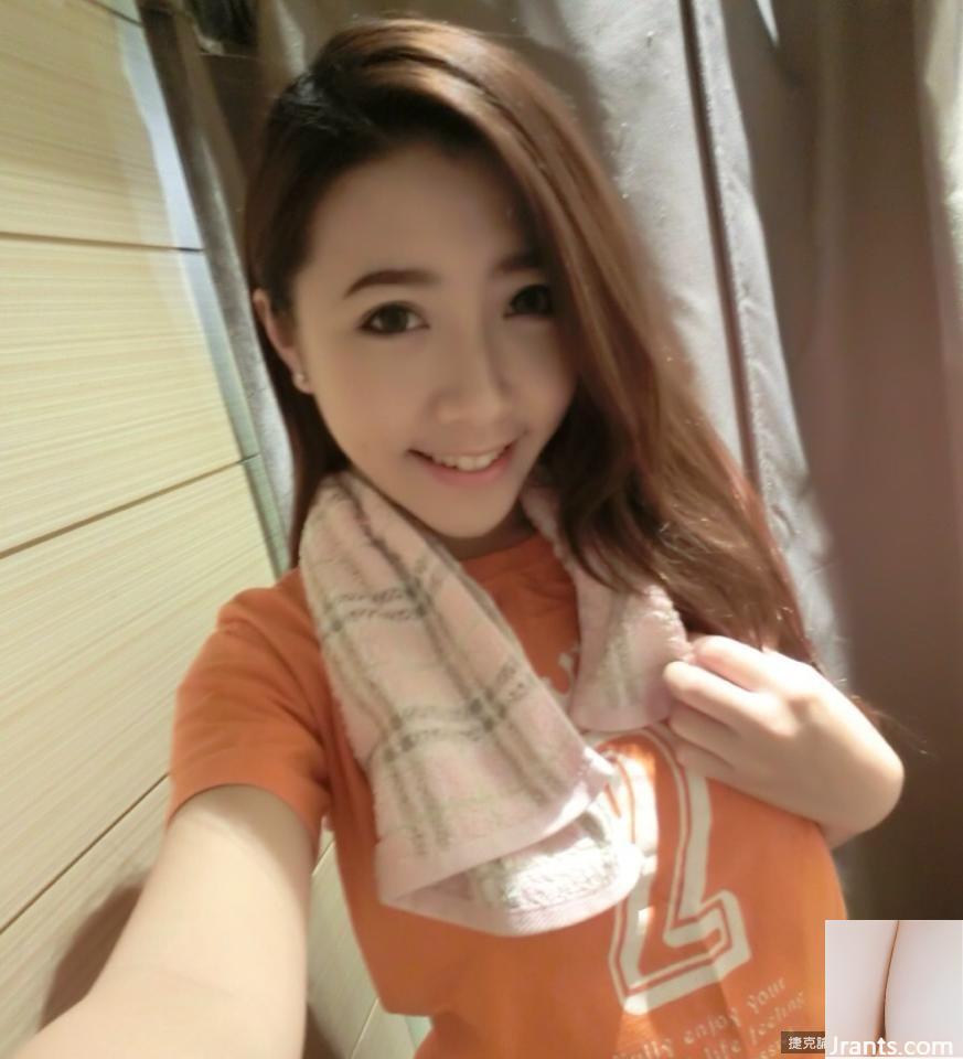 Daisy Cheung, une fille sexy de Hong Kong (28P