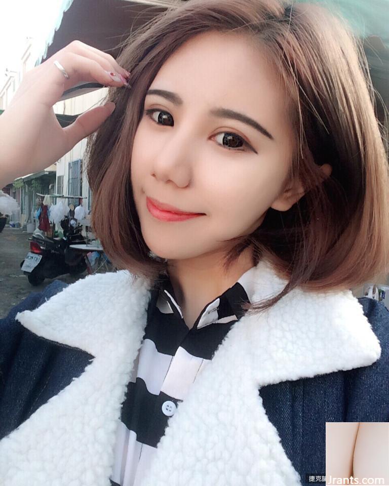 Xiang Qing (50P) လေးလံသော မျက်လုံးများဖြင့် Sexy ကျသော မိန်းကလေး