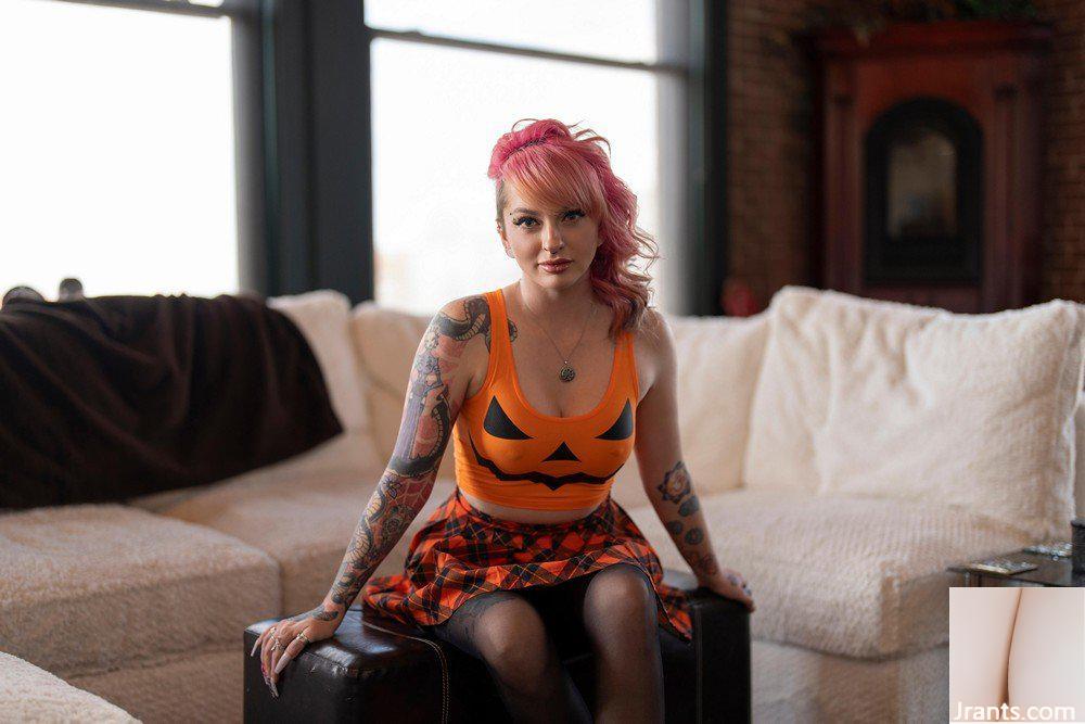 (Suicide Girls) 07 octobre 2024-Ktstrange-Summerween (50P)