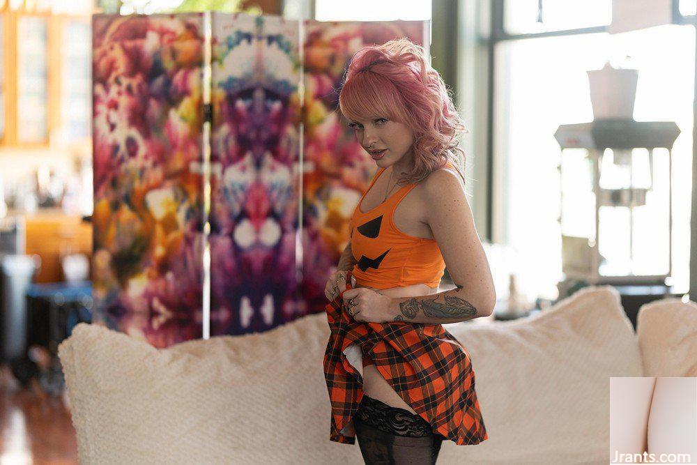 (Suicide Girls) 07 de octubre de 2024-Ktstrange-Summerween (50P)