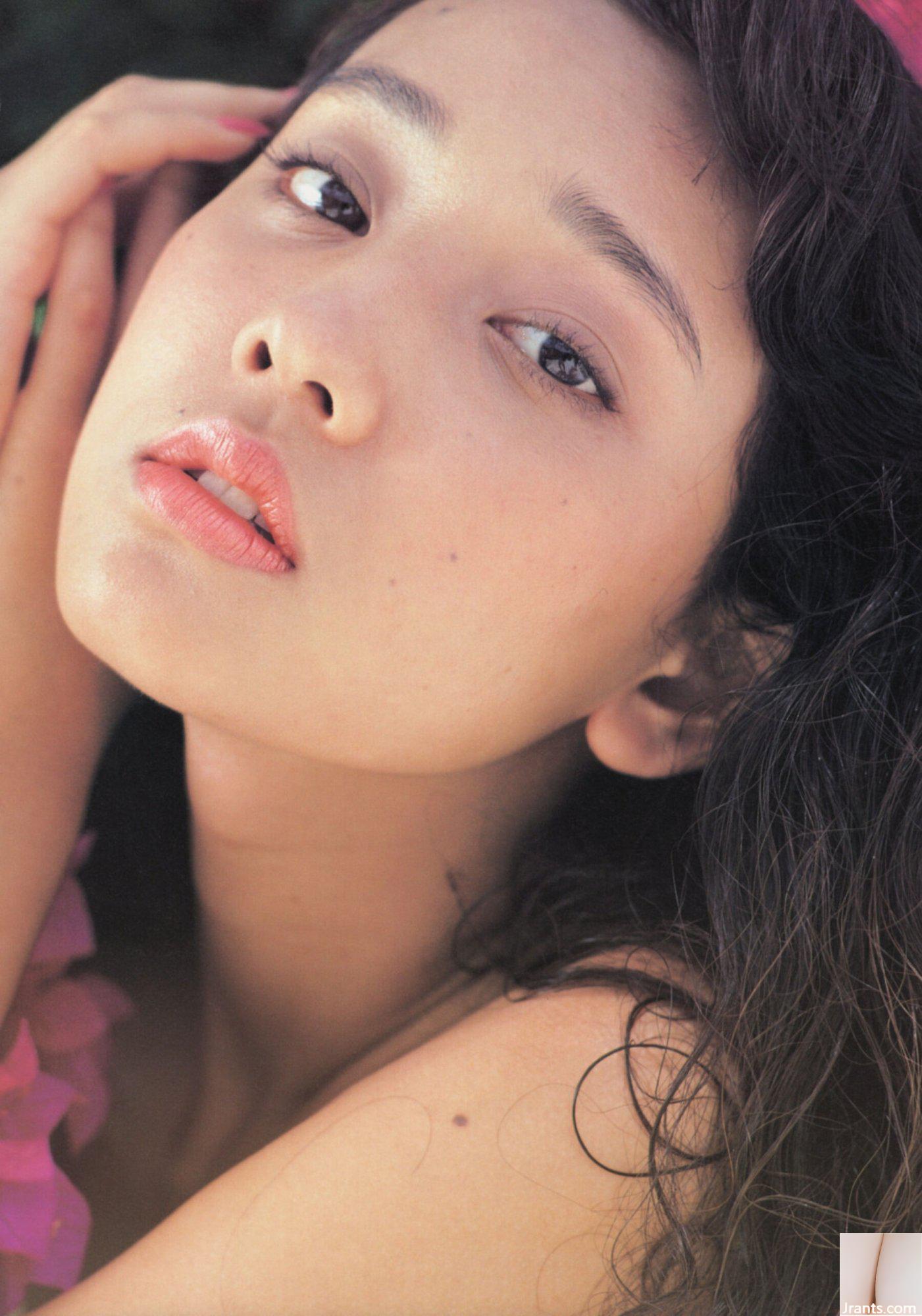 Kumiko Hara (Foto) 《VACANCIAS》(Ongakushasha)(66P)