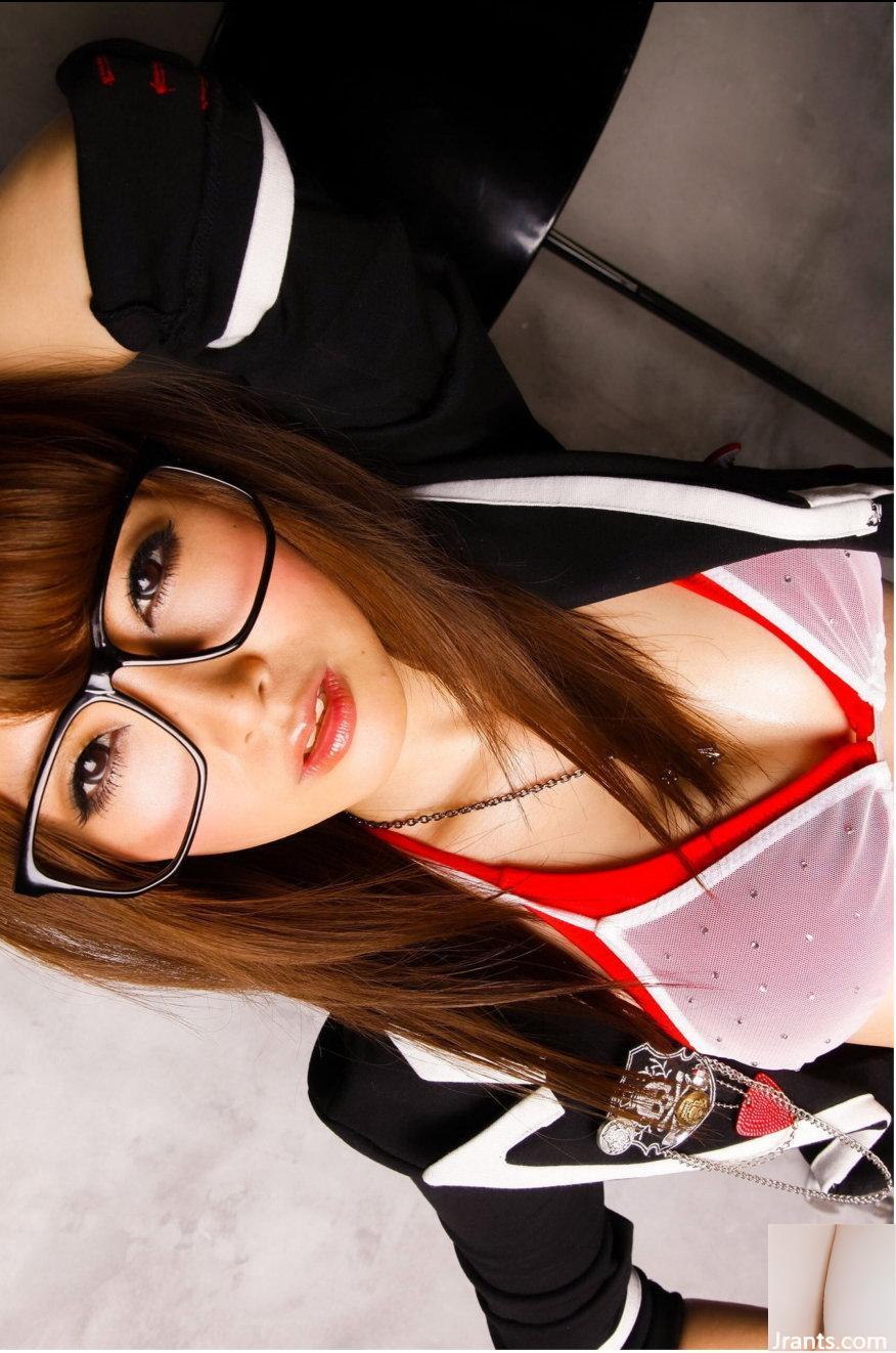 Emocionante cosplay Kato Rina (34P)