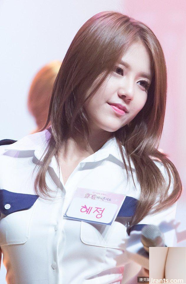 Hyejeong AOA منتصبة جدًا، جميلة ومثيرة، جمال المغنية الرئيسية (24P)