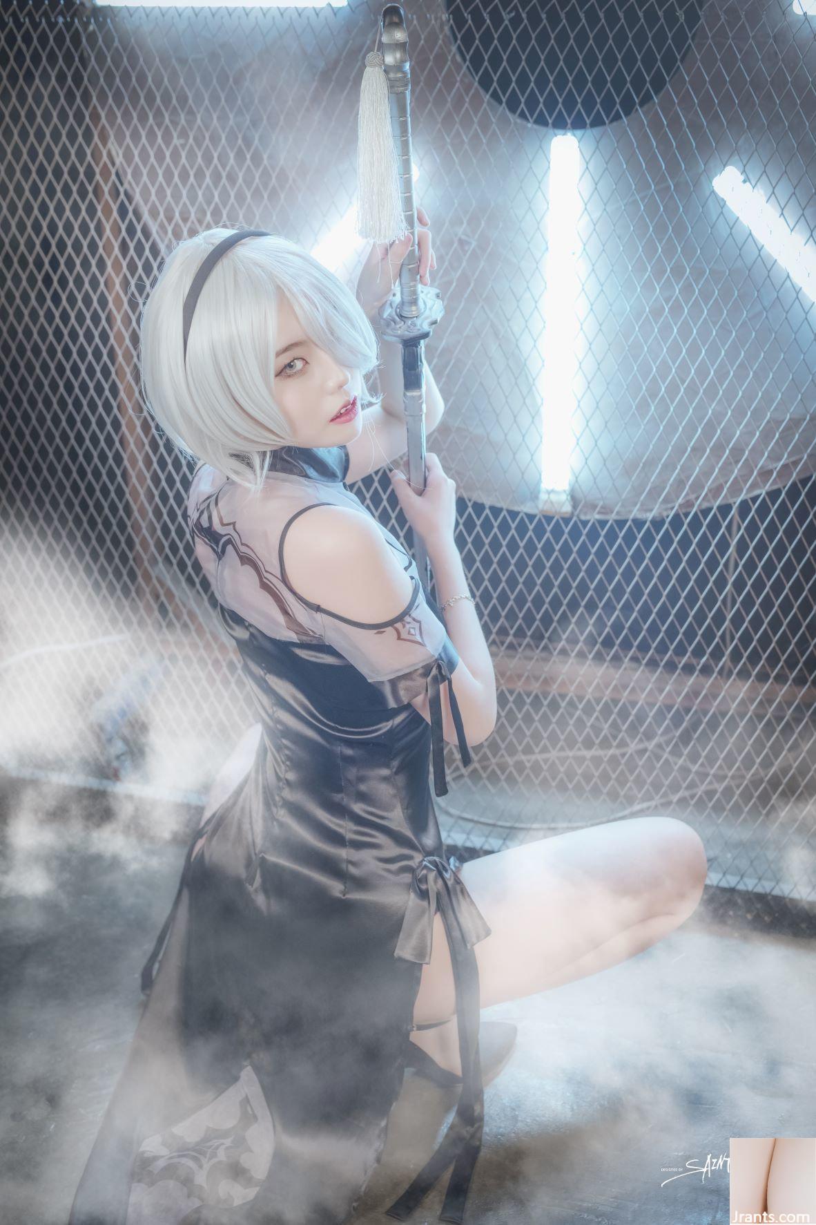 (Saint Photolife) Yuna&#39;s cos vol.04 – KDA Akali &#038; Nier Automata 2B (64P)