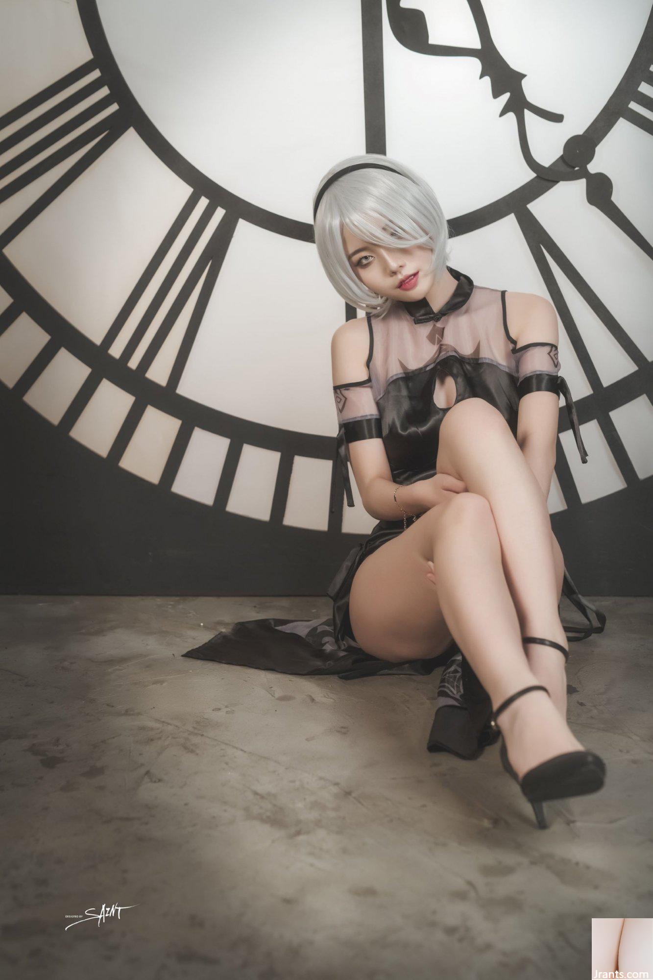 (সেন্ট ফটোলাইফ) Yuna&#39;s cos vol.04 – KDA Akali &#038; Nier Automata 2B (64P)