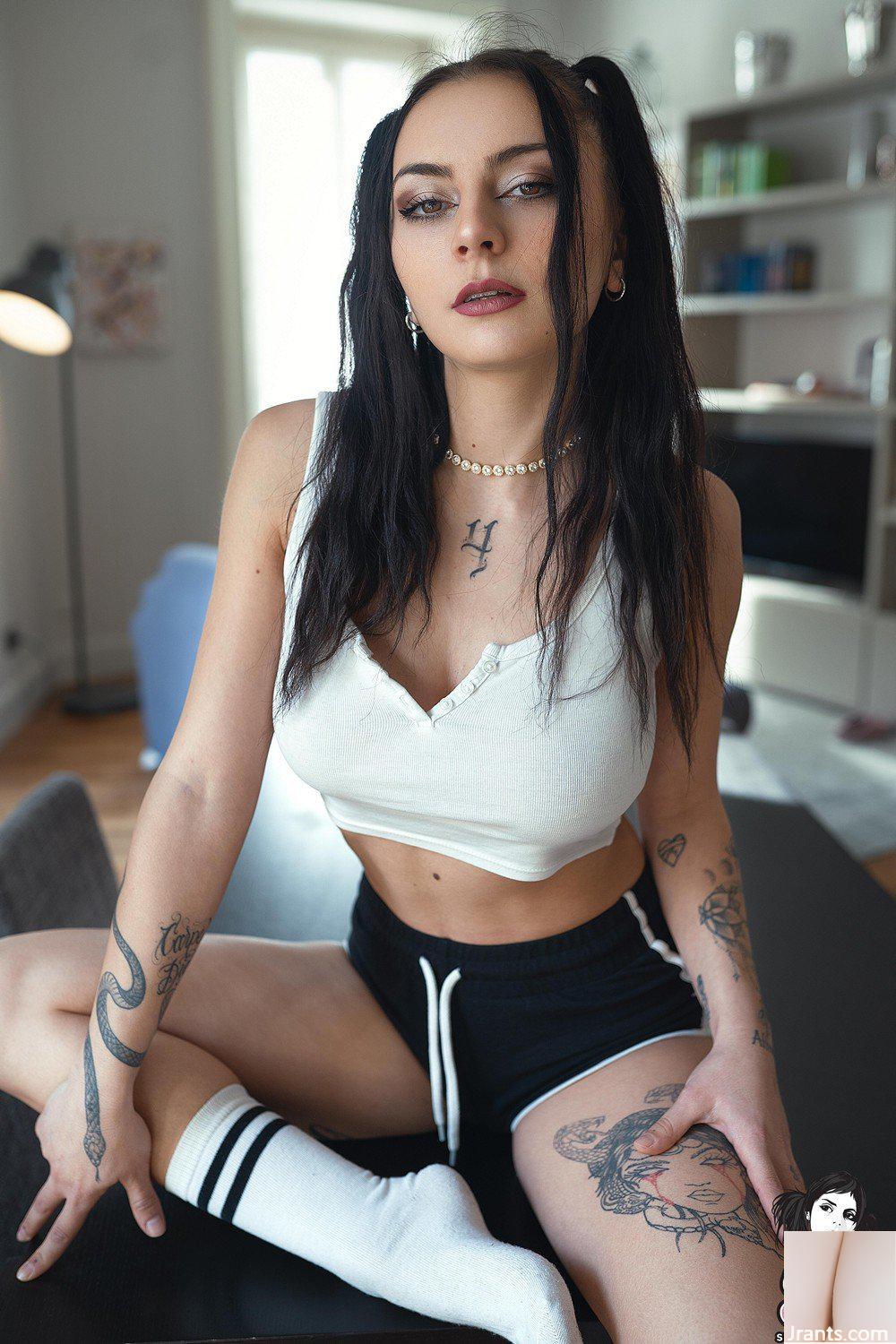 (Suicide Girls) 13 octobre 2024-Sickmind _Sans moi