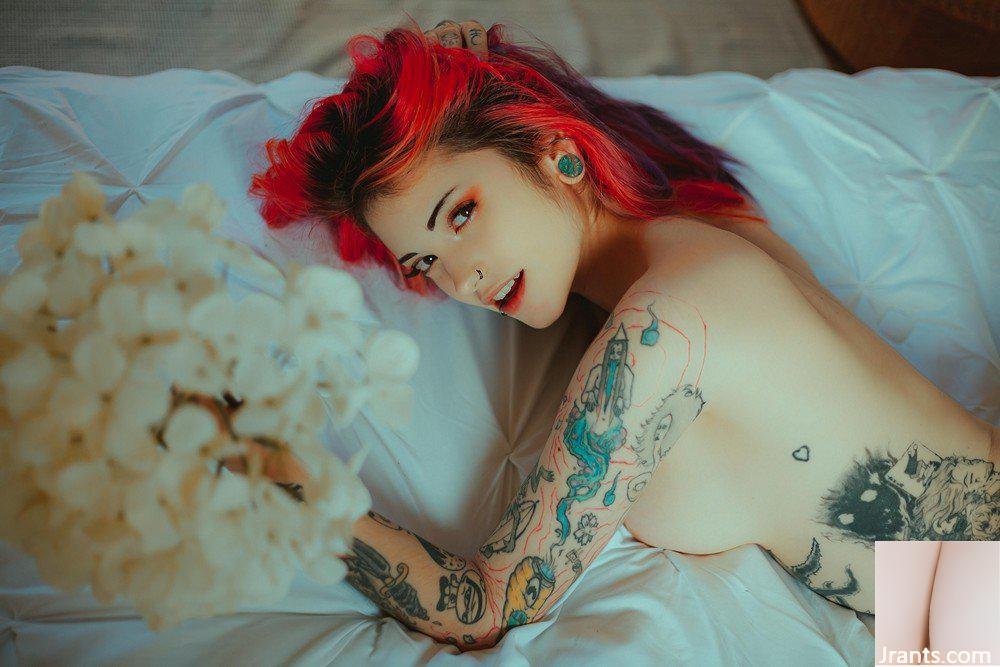 (Suicide Girls) 2024년 10월 14일-Gloom – 저녁 빛 (52P)