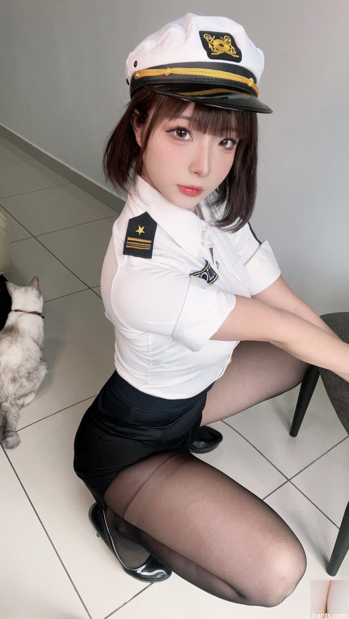 yuuhuiyuhui – مجموعة B Bad Cop (48P)