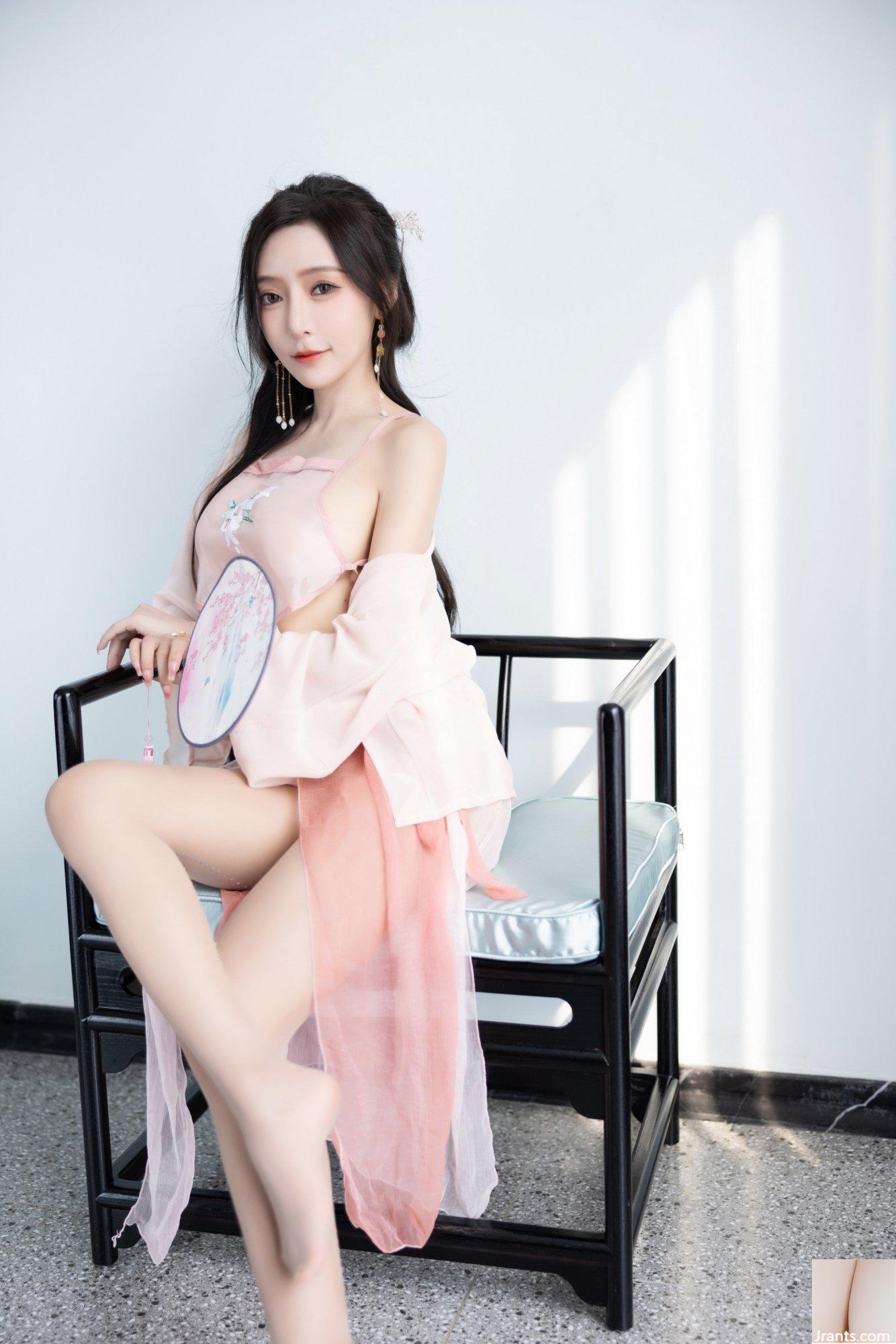 Wang Xinyao Yanni costume rose amusant (100P)