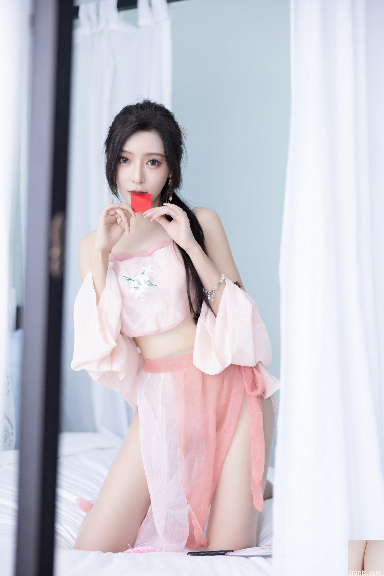 Wang Xinyao Yanni costume rose amusant (100P)