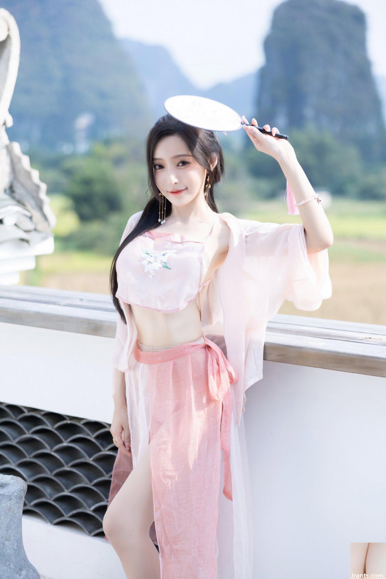 Wang Xinyao Yanni costume rose amusant (100P)