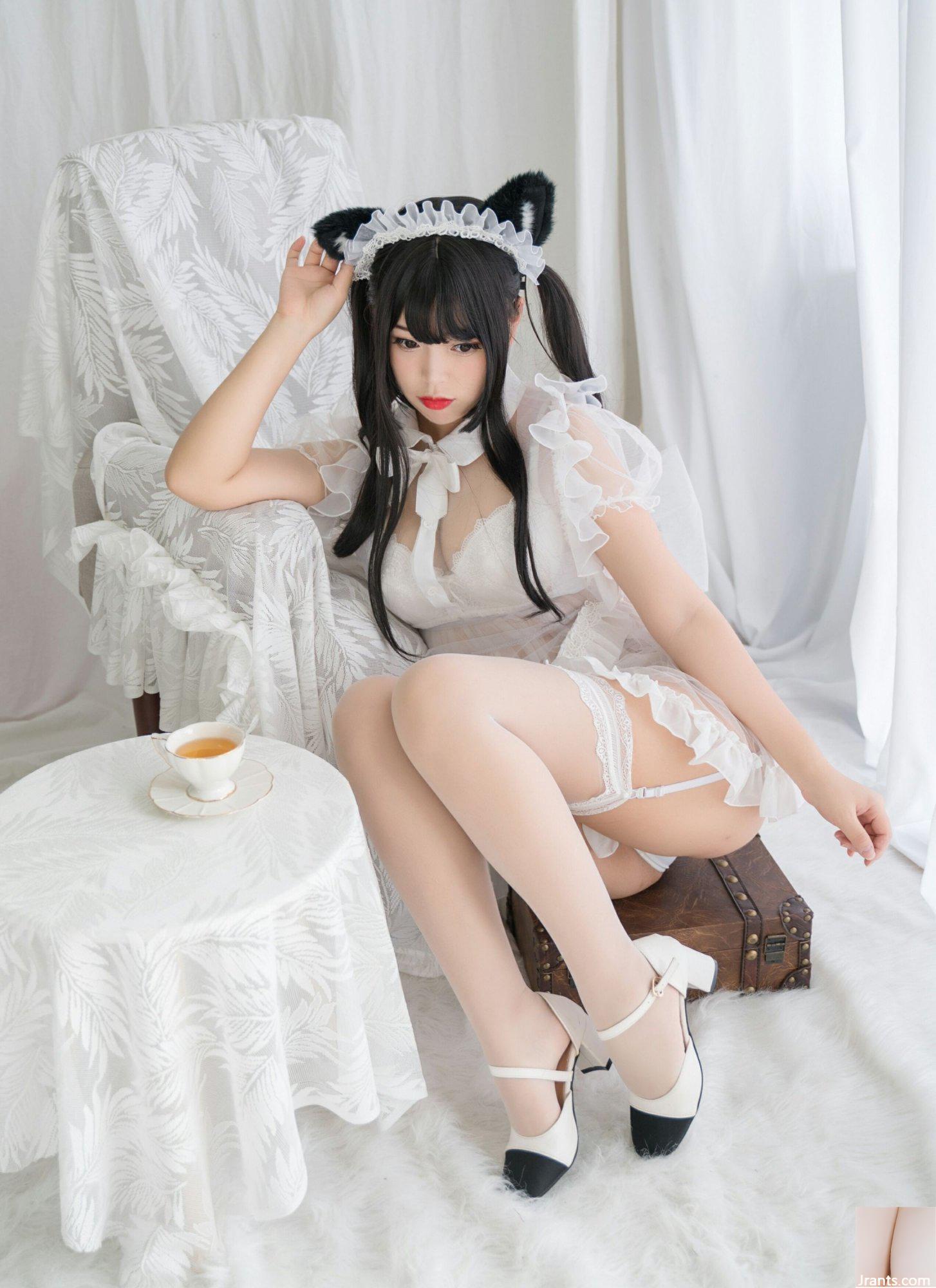 (Colección en línea) Exclusivo VIP «White Cat Transparent Maid» de la chica del bienestar Bai Ye (91P)