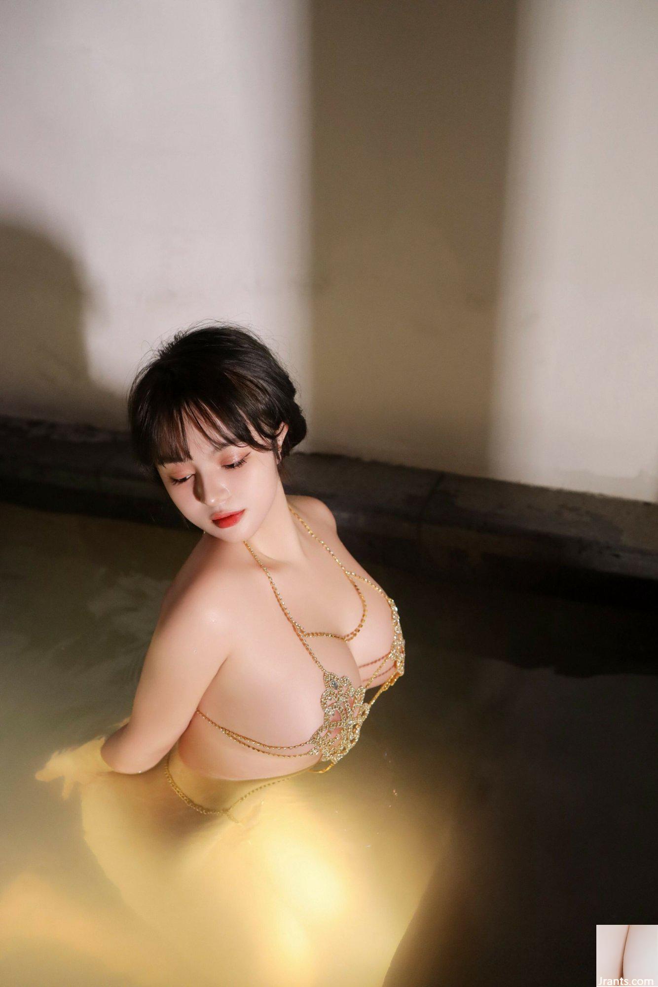 (XiuRen extra) Le modèle de beauté XiuRen Shen Yi « Je veux prendre un bain de source chaude avec moi » (86P)