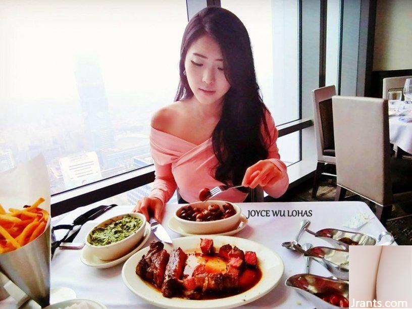 Benar-benar seorang blogger makanan yang cantik~Joyce Xixi~Dia sangat tampan dan memiliki sosok yang baik sehingga saya tidak memperhatikan makanan apa yang dia perkenalkan (84P)