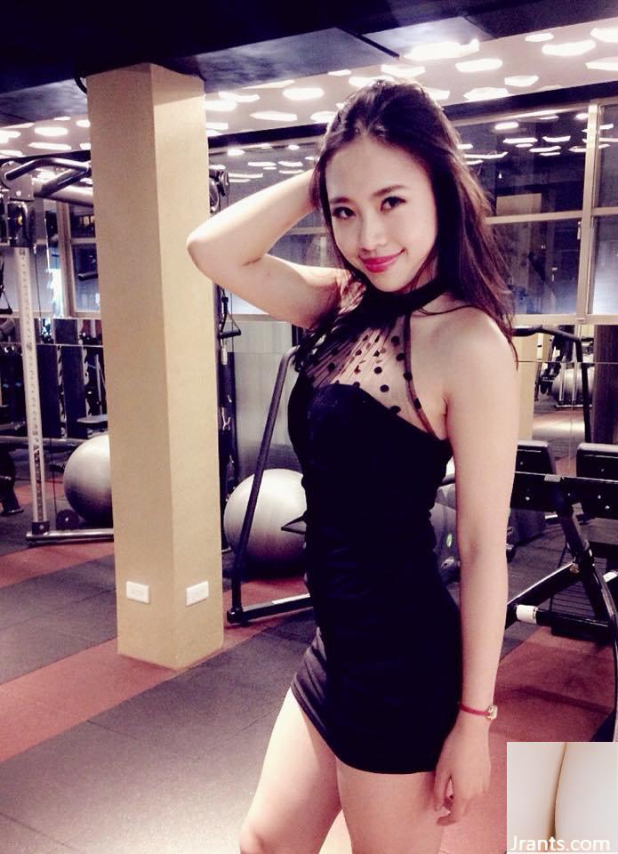 34D အလွန် sexy ကျသော တင်ပါးရှိသော မိန်းကလေး ~ Cai Yunjie~ (96P)