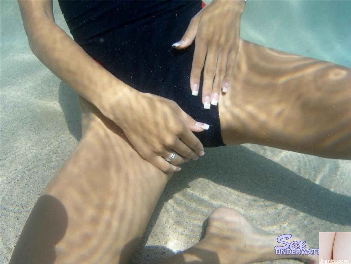 sexunderwater Kara Thailand (192P)