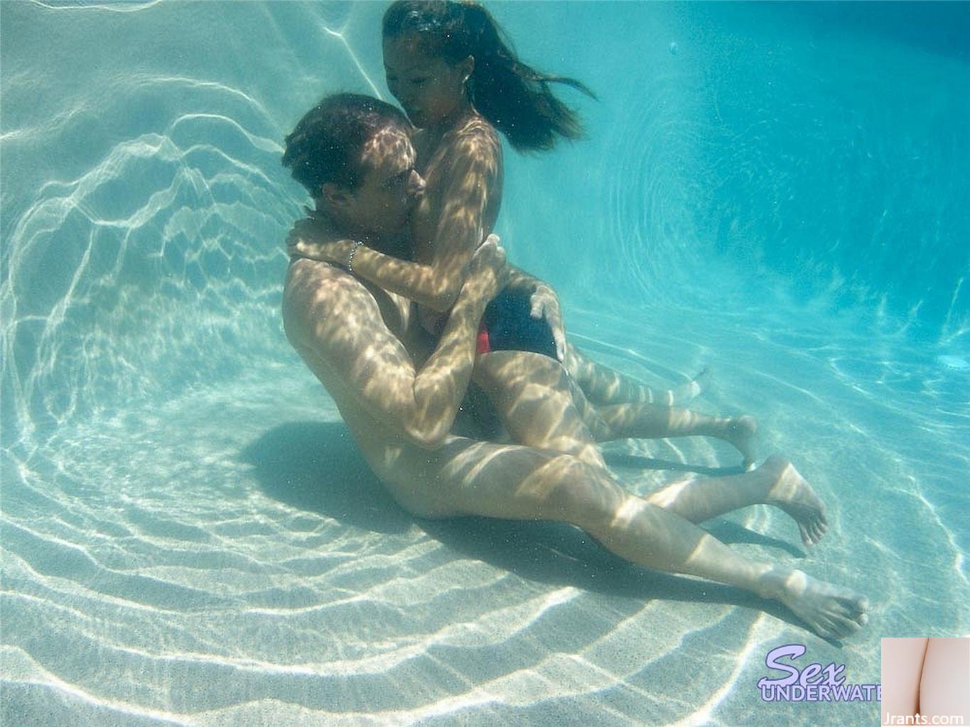 sexunderwater Kara Thailand (192P)