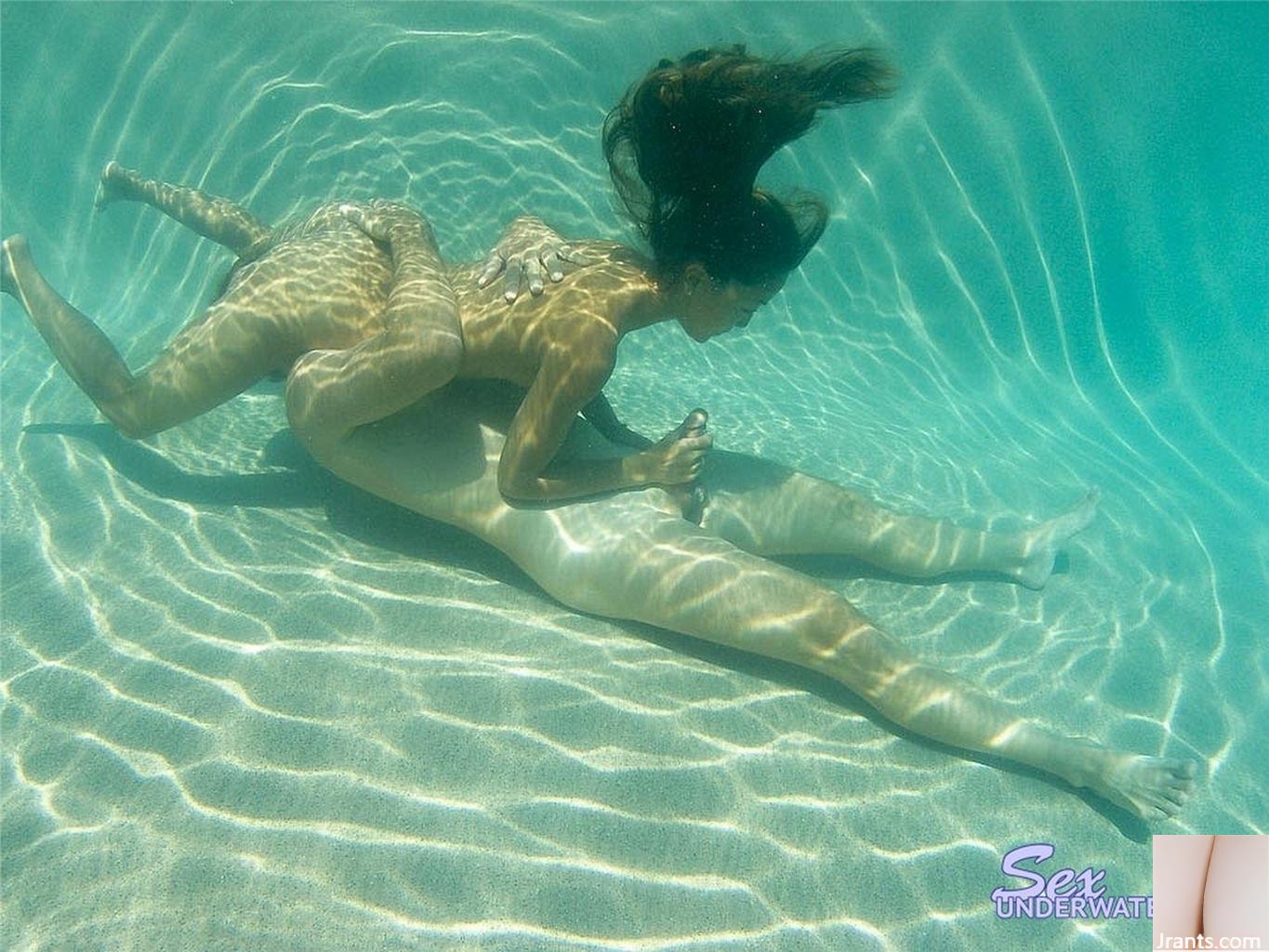 sexunderwater Kara Thailand (192P)