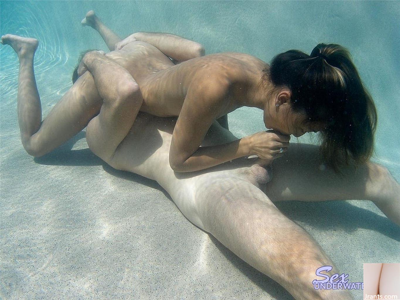 sexunderwater Kara Tailandesa (192P)